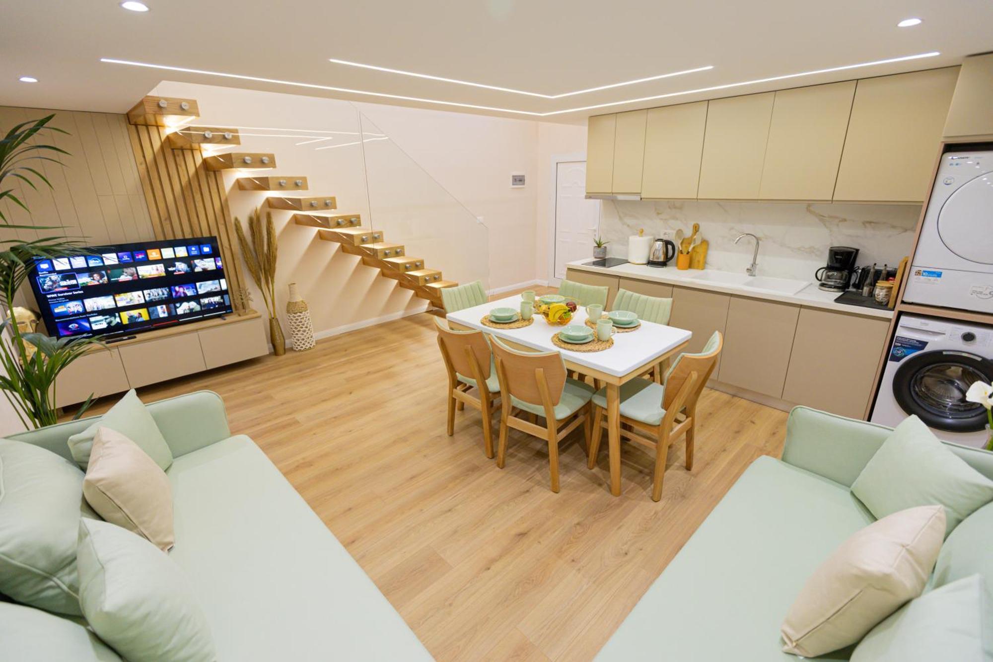 Готель Arial Lofts Вльора Екстер'єр фото